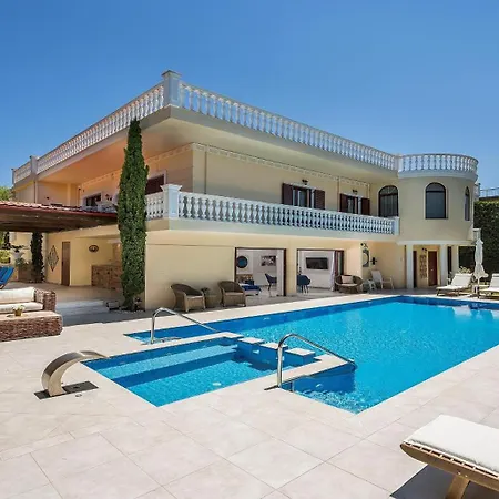 Pandis Palace Vila
