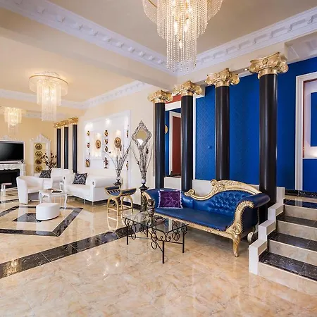 Pandis Palace Vila